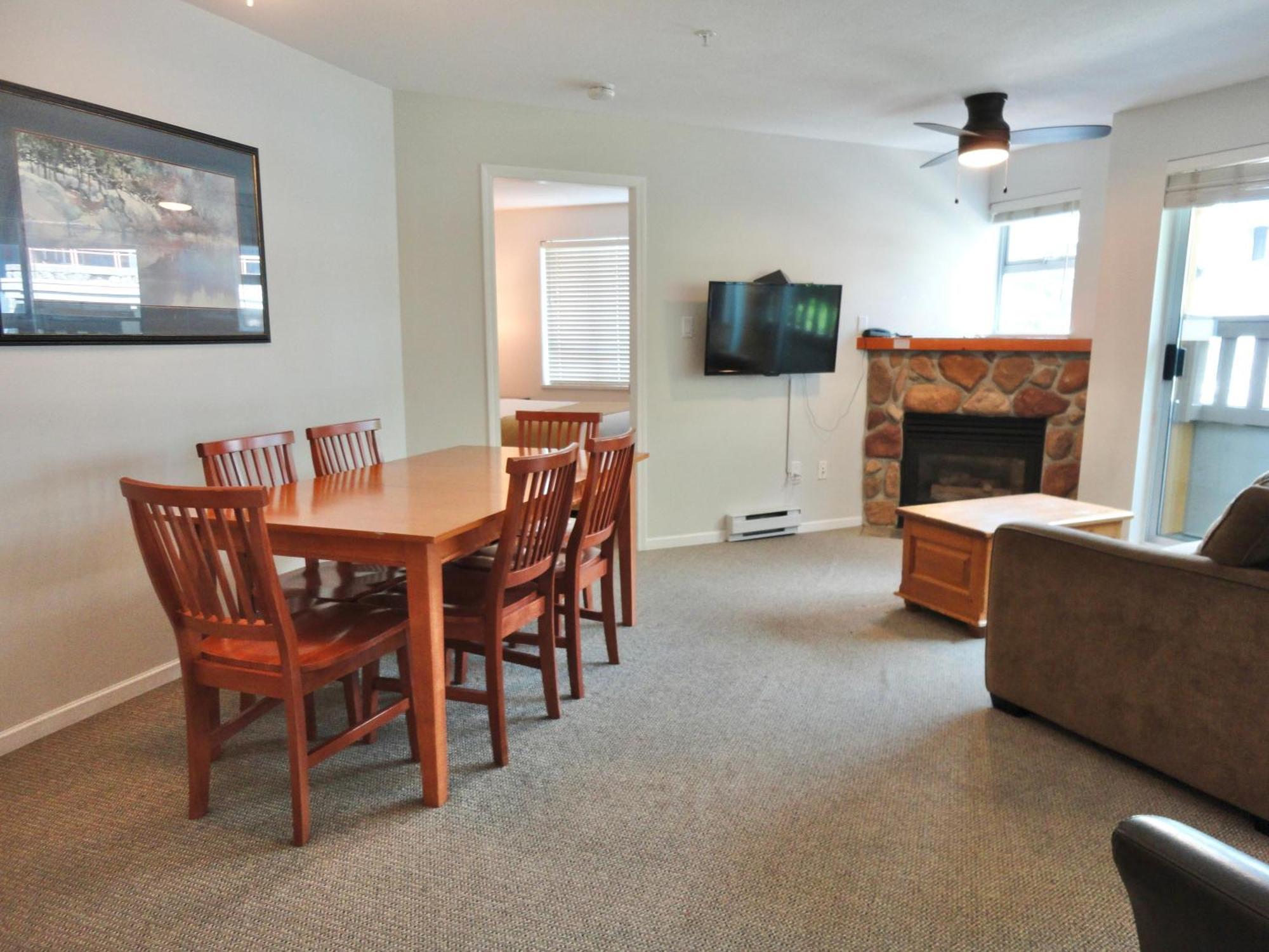 Bear Lodge Two Bedroom By Mva Whistler Exterior foto